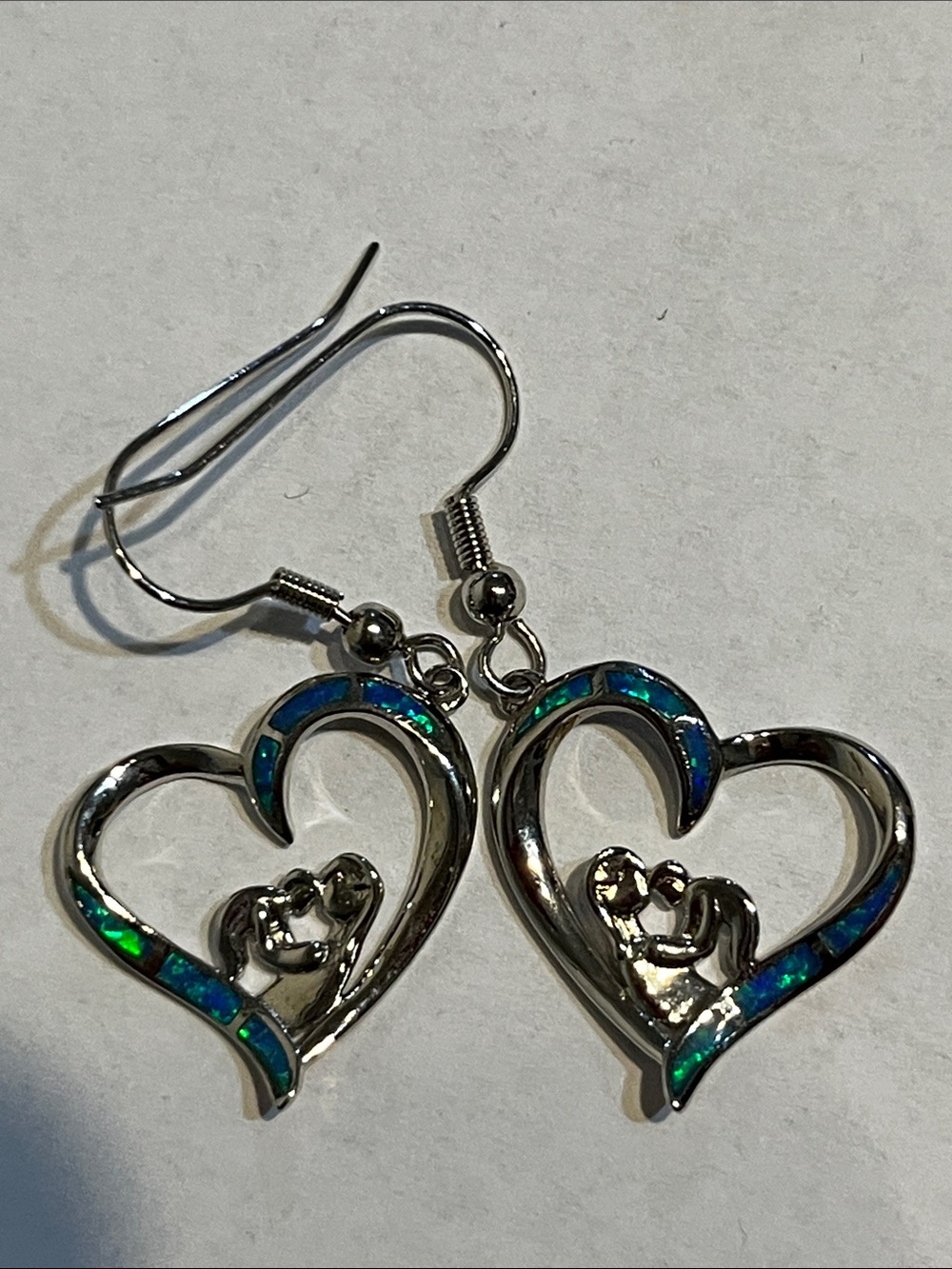 925 Sterling Silver Mother & Child Heart Opal Dangle Earrings Bmņ